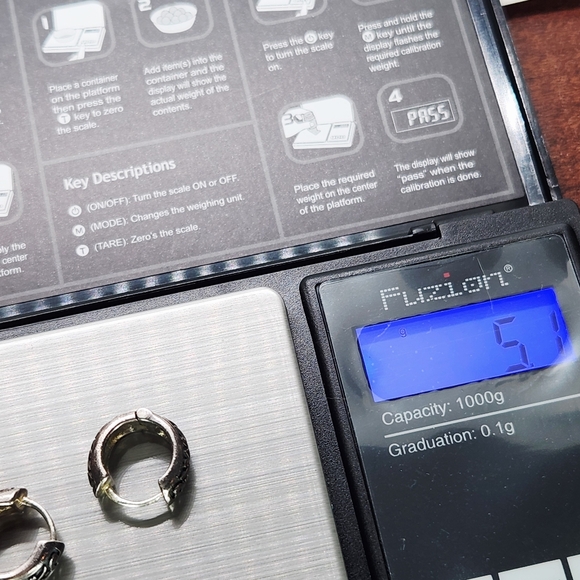 Silpada 925 Sterling Silver Geometric Filigree Hoop Earrings P0837 Retired - Picture 13 of 13